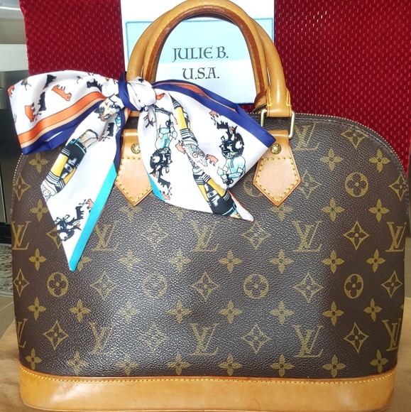 Authentic Louis Vuitton Alma PM - Picture 1 of 8